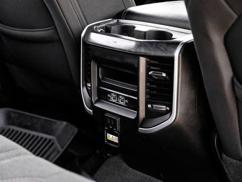 Used 2021 RAM 1500 Big Horn AWD/4WD image 38