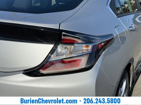Used 2017 Chevrolet Volt LT image 38