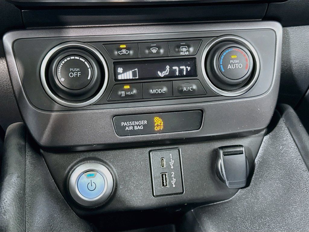 Used 2025 Nissan Leaf S FWD image 20