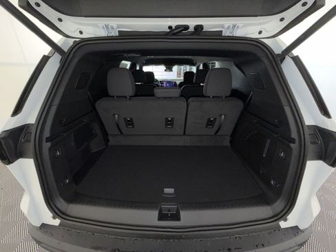 New 2026 Chevrolet Traverse LT FWD image 26