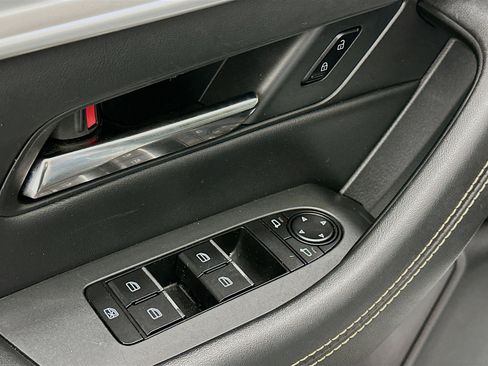 Used 2025 MAZDA CX-90 3.3 Turbo w/ Premium Sport Pkg image 15