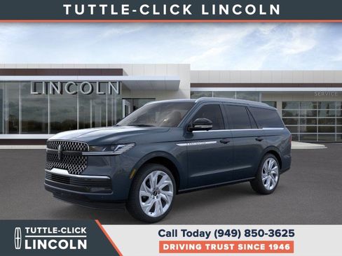 New 2025 Lincoln Navigator Reserve image 1