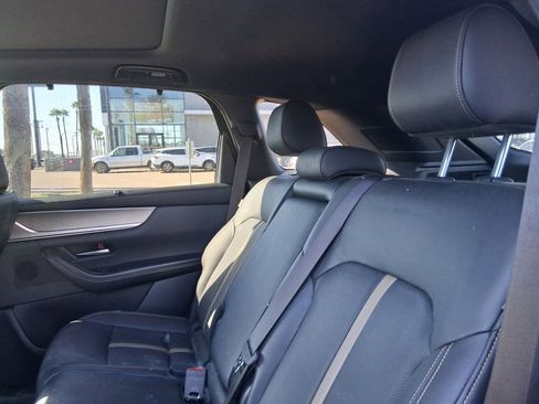 Used 2025 MAZDA CX-70 3.3 Turbo w/ Premium Plus Pkg image 11