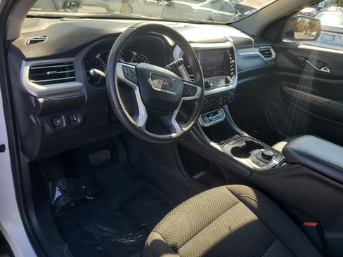 Used 2023 GMC Acadia SLE w/ Driver Convenience Package image 21