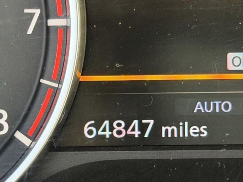 Used 2023 Nissan Rogue SV image 23