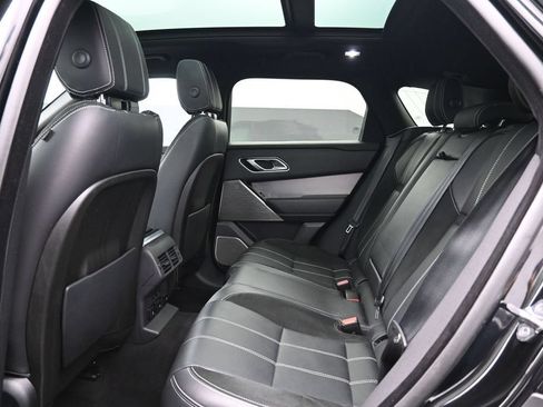 Used 2018 Land Rover Range Rover Velar R-Dynamic SE AWD/4WD image 21