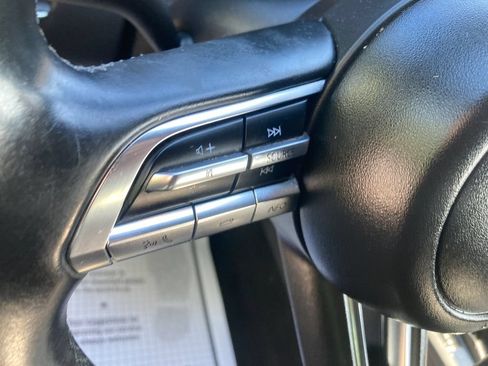 Used 2019 MAZDA MAZDA3 AWD Hatchback image 39