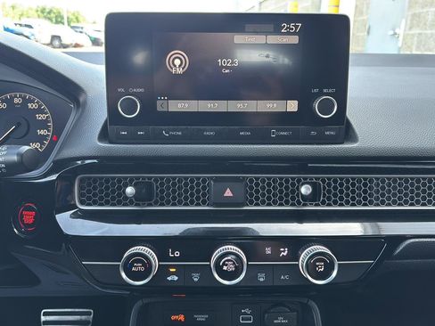 Used 2022 Honda Civic Sport image 16