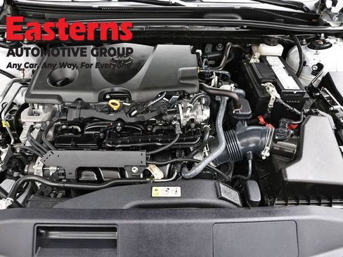 Used 2023 Toyota Camry LE image 7