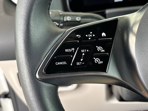 Certified 2025 Mercedes-Benz GLA 250 image 23