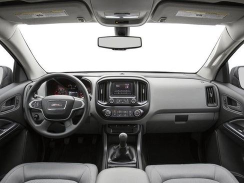 Used 2018 GMC Canyon 4x4 Extended Cab w/ Convenience Package image 8