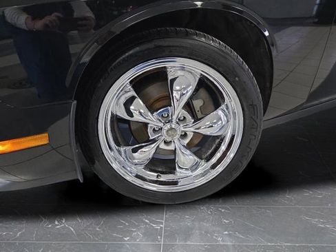 Used 2012 Dodge Challenger R/T image 35