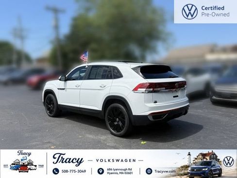 Certified 2024 Volkswagen Atlas Cross Sport SE w/ Panoramic Sunroof Package AWD/4WD image 6