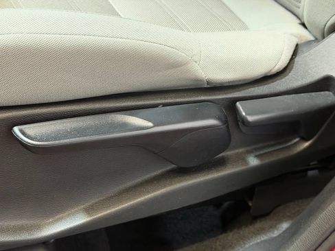 Used 2020 Honda CR-V LX image 10