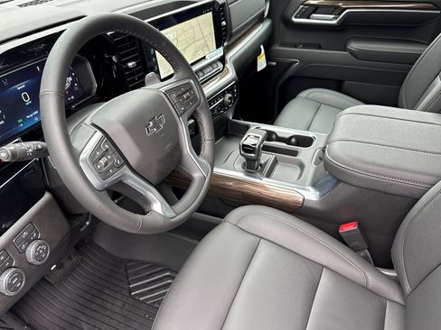 New 2026 Chevrolet Silverado 1500 RST w/ Convenience Package II image 9