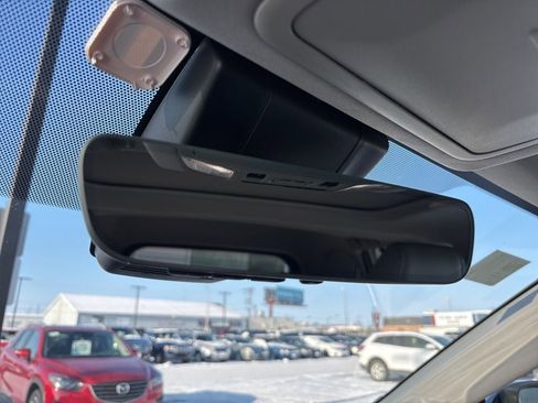 Used 2023 Toyota RAV4 Limited image 21