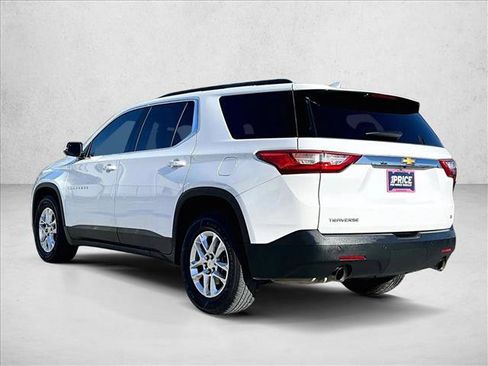 Used 2019 Chevrolet Traverse LT image 13