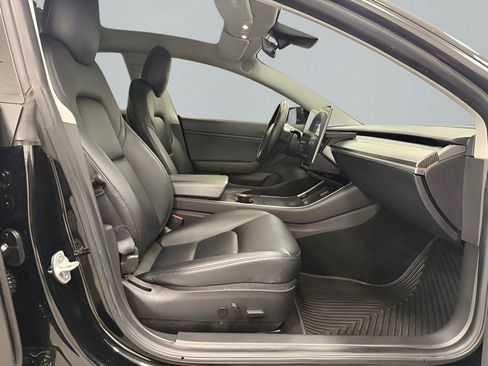 Used 2019 Tesla Model 3 Long Range image 14