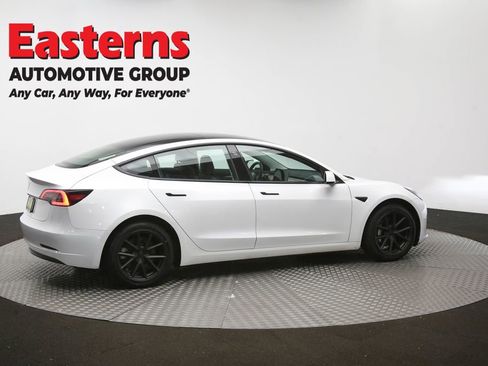 Used 2023 Tesla Model 3 Standard Range image 40