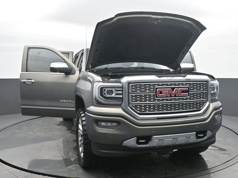 Used 2017 GMC Sierra 1500 Denali w/ Denali Ultimate Package image 54