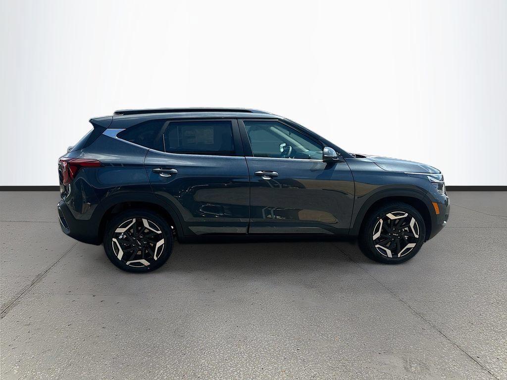 New 2026 Kia Seltos SX w/ SX Sunroof Package AWD/4WD image 8