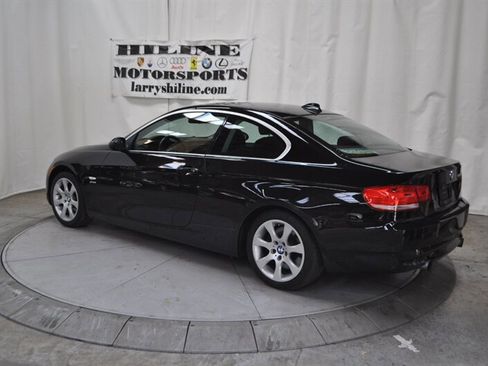 Used 2009 BMW 335i xDrive Coupe image 3