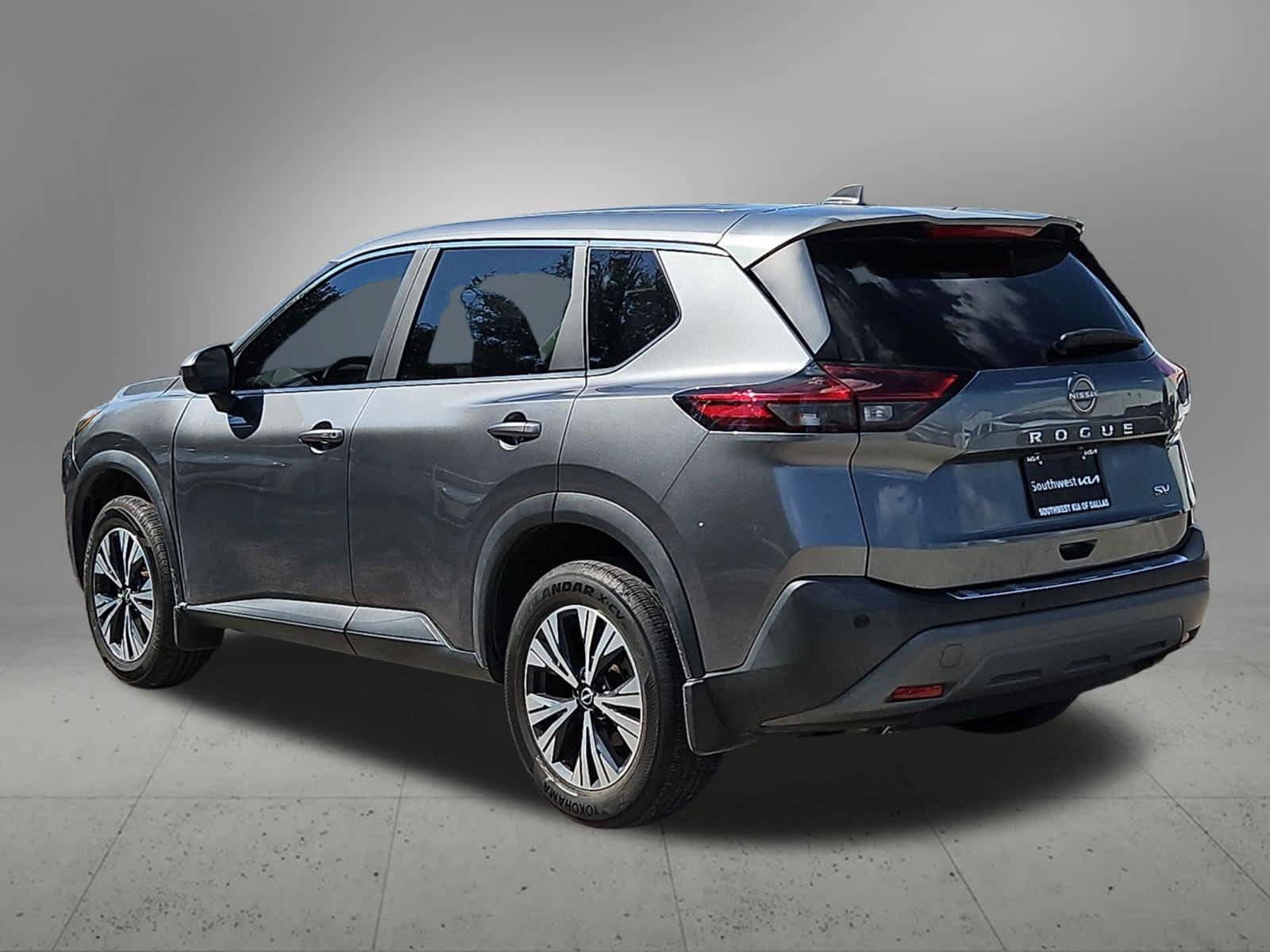 Used 2023 Nissan Rogue SV FWD image 29