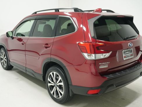 Used 2019 Subaru Forester Limited w/ Popular Package #3 AWD/4WD image 6