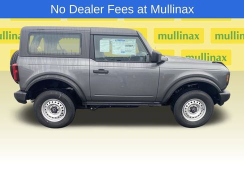 New 2025 Ford Bronco 2-Door image 2