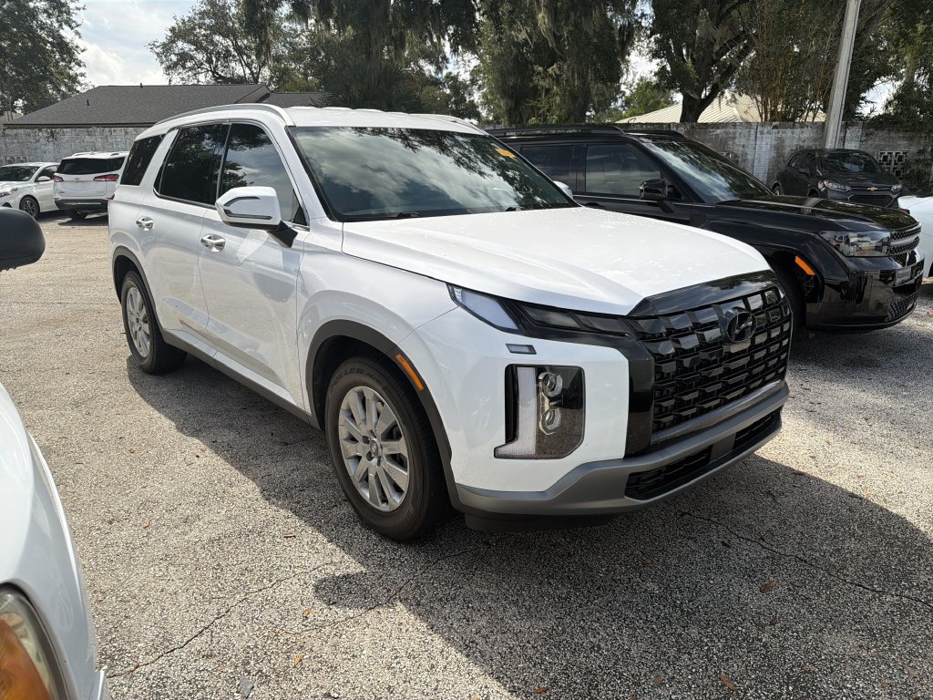 Used 2025 Hyundai Palisade SEL FWD image 1