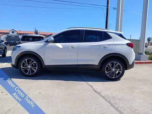 Used 2022 Buick Encore GX Select image 6