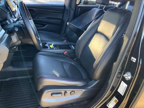 Used 2024 Honda Odyssey Sport image 7