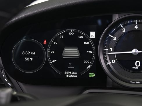 Used 2020 Porsche 911 Carrera S image 34