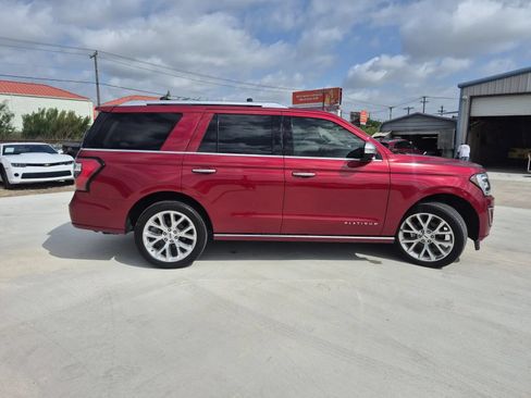 Used 2018 Ford Expedition Platinum RWD image 5