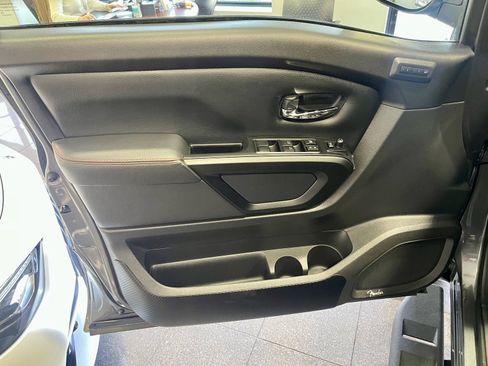 Used 2023 Nissan Titan PRO-4X w/ Pro-4x Convenience Package image 25