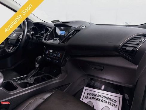 Used 2017 Ford Escape Titanium w/ Canadian Touring Package AWD/4WD image 28