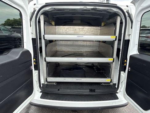 Used 2019 RAM ProMaster City Tradesman SLT FWD image 17
