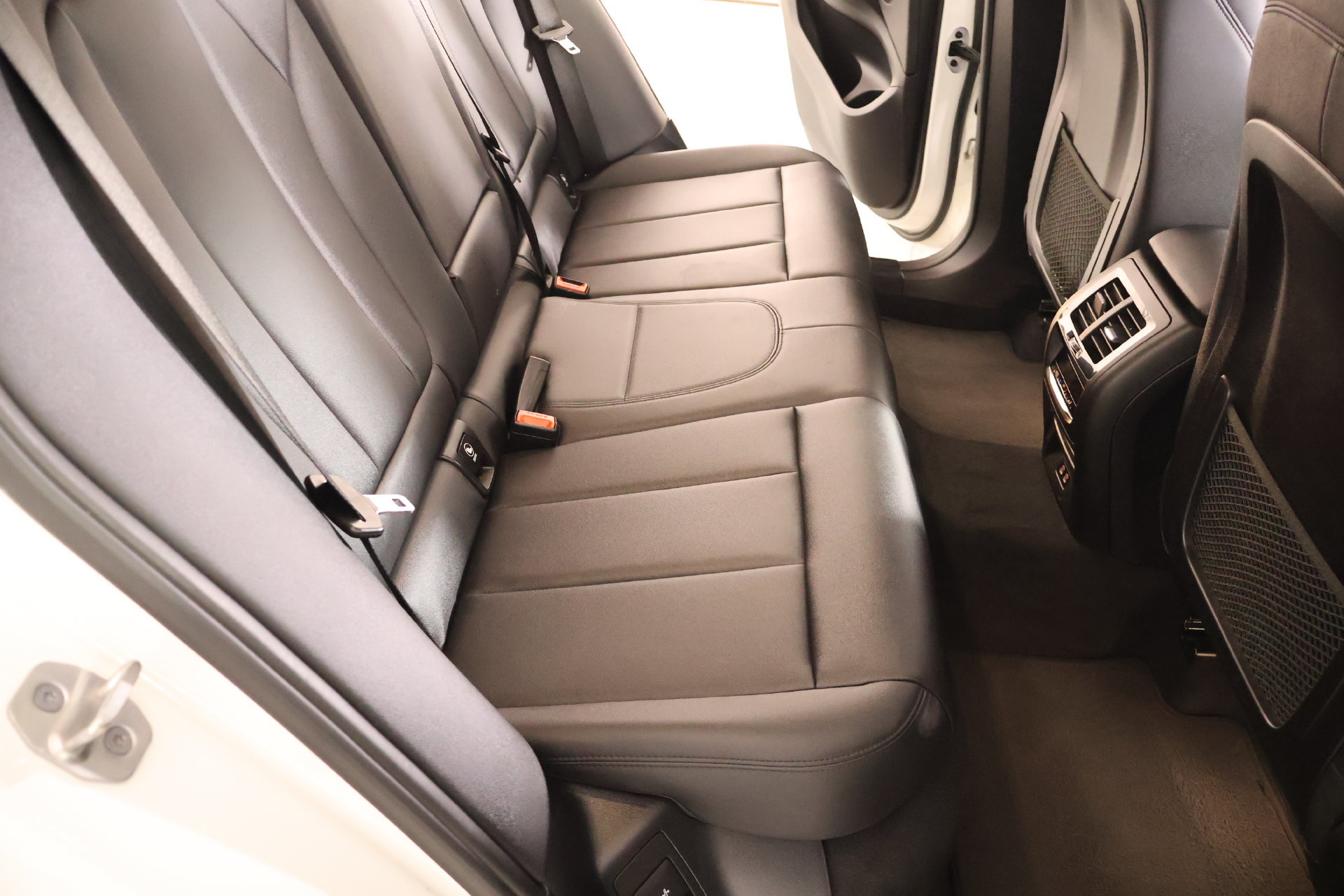 Used 2021 BMW X3 sDrive30i w/ Convenience Package RWD image 15