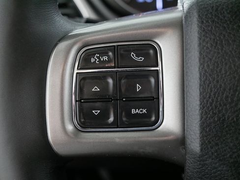 Used 2016 Dodge Journey Crossroad w/ Popular Equipment Group image 31