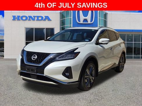 Used 2024 Nissan Murano Platinum w/ Cargo Package FWD image 3