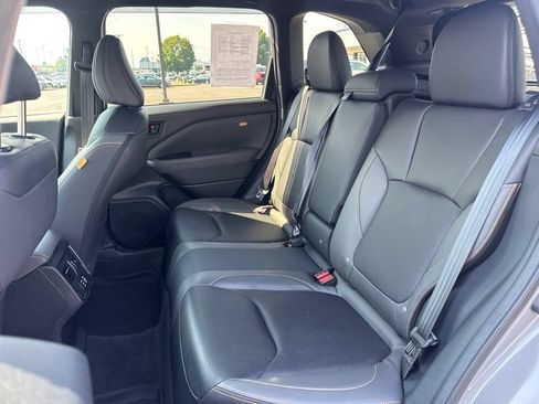 Used 2026 Subaru Forester Wilderness AWD/4WD image 11