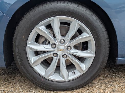 Used 2025 Chevrolet Malibu LT FWD image 29