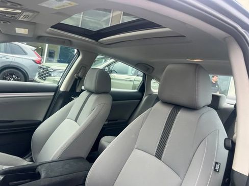 Used 2018 Honda Civic EX image 14