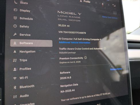 Used 2026 Tesla Model Y AWD image 21