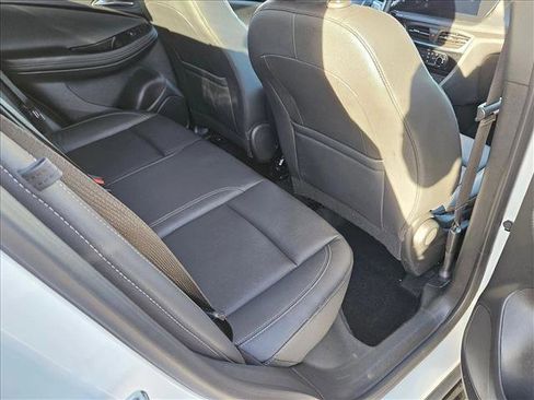 Used 2024 Buick Encore GX Sport Touring image 18