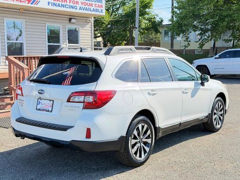 Used 2016 Subaru Outback 3.6R Limited AWD/4WD image 4