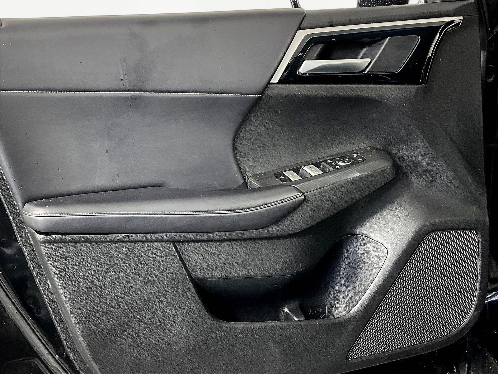 Used 2023 Mitsubishi Outlander SE AWD/4WD image 19