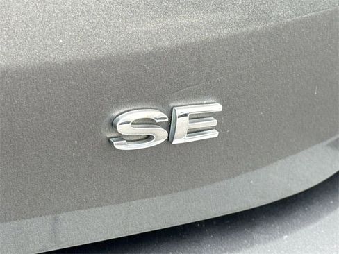 Used 2015 Ford Focus SE image 20