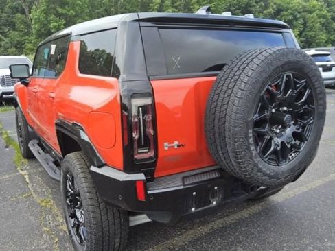 Used 2025 GMC Hummer EV 2X AWD/4WD image 4