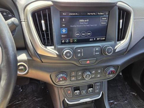 Used 2019 GMC Terrain Denali w/ Advanced Safety Package FWD image 23